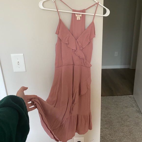 Blush “wrap dress” - Picture 1 of 3